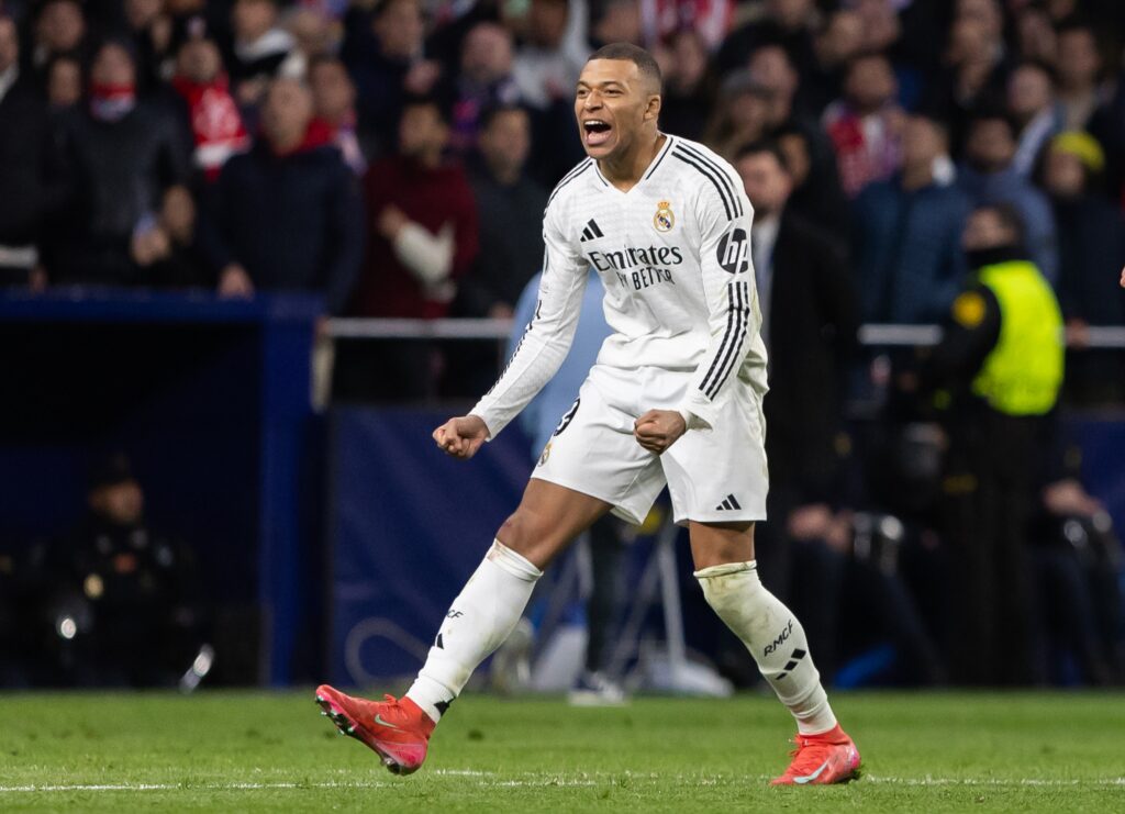 Mbappé Joins Ronaldo Landmark as Title Races Tighten